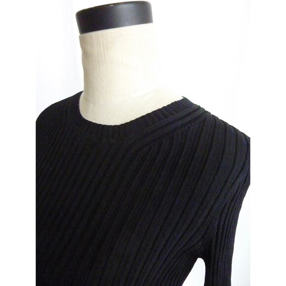NWOT Everlane Viscose Knit Crew Rib Black Top Size S - Picture 4 of 5
